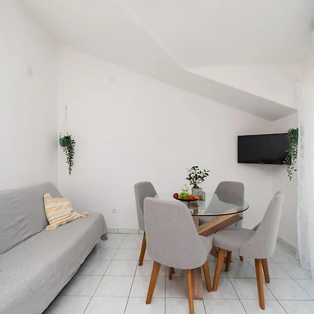Apartment Relax Magnolia Vodice